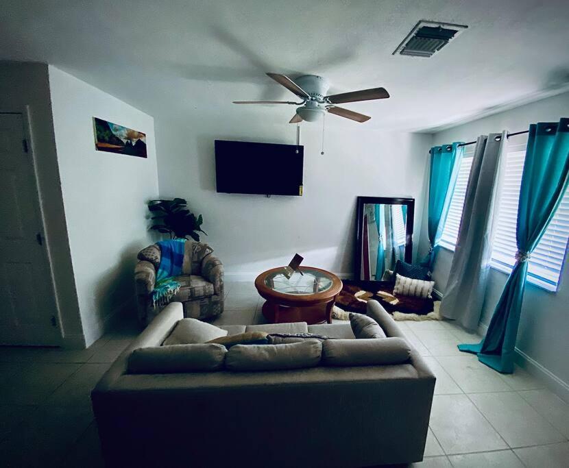 Cheerful 1-Bed On Oakland Park Fl Villa ฟอร์ต ลอเดอร์เดล ภายนอก รูปภาพ